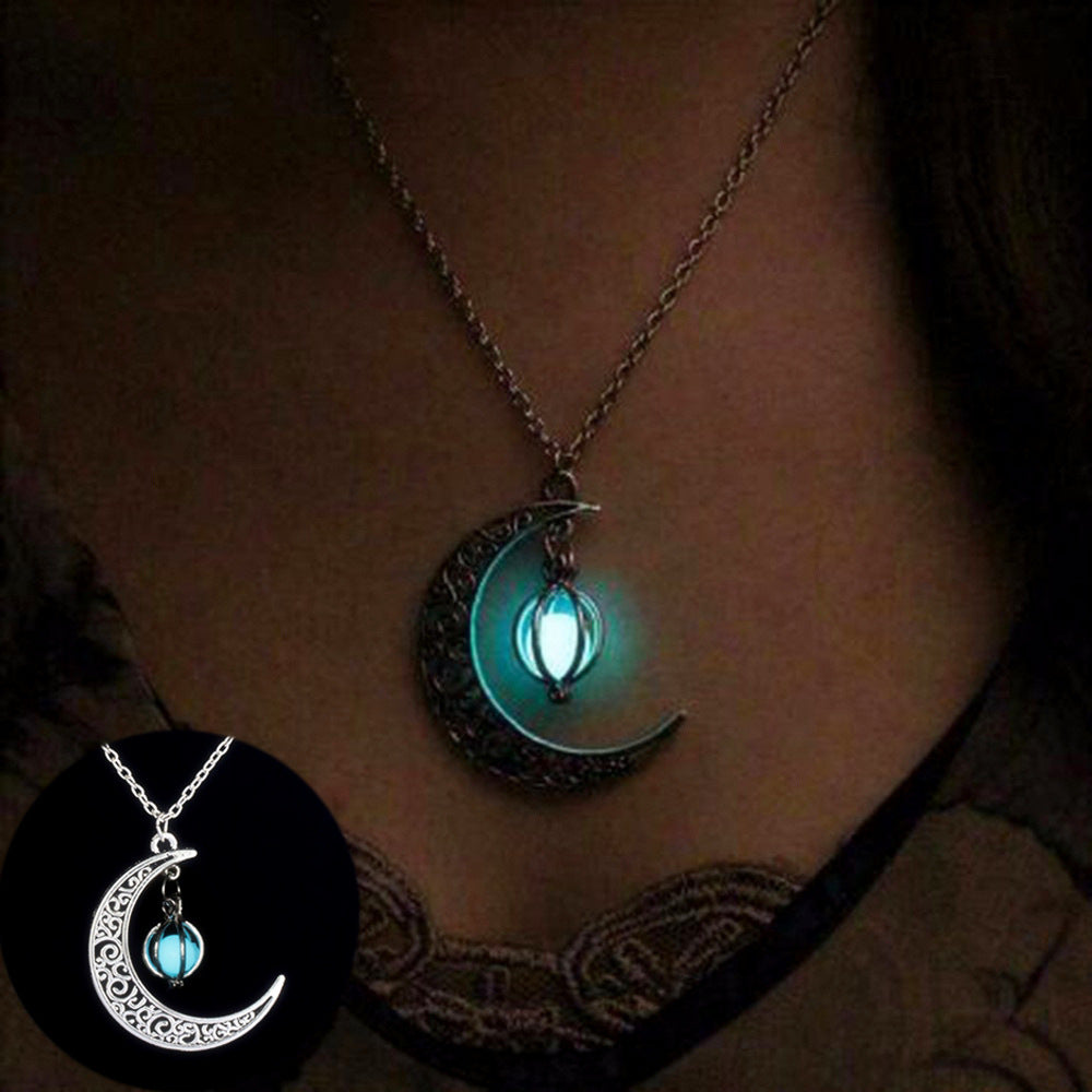 Fashion Moon Natural Necklace Women