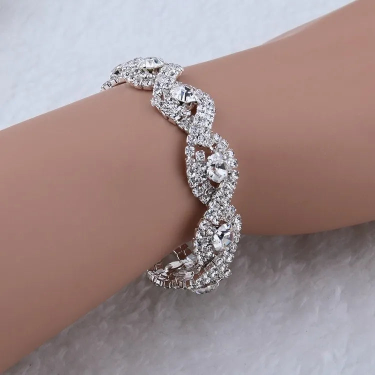 Women Elegant Luxury Bracelet