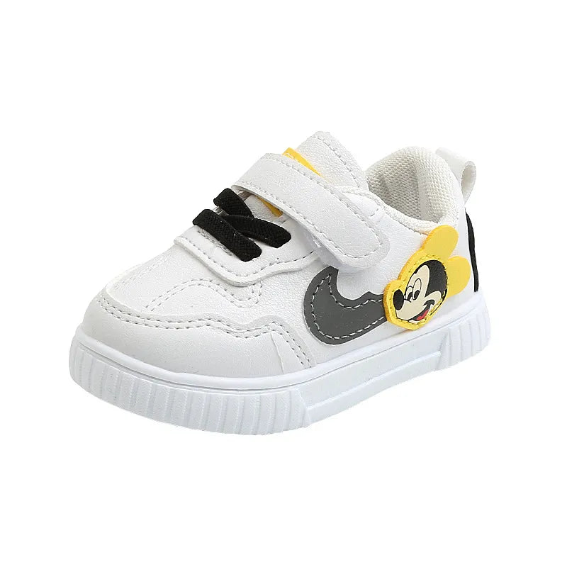 sports shoes for children aged 0-3 years